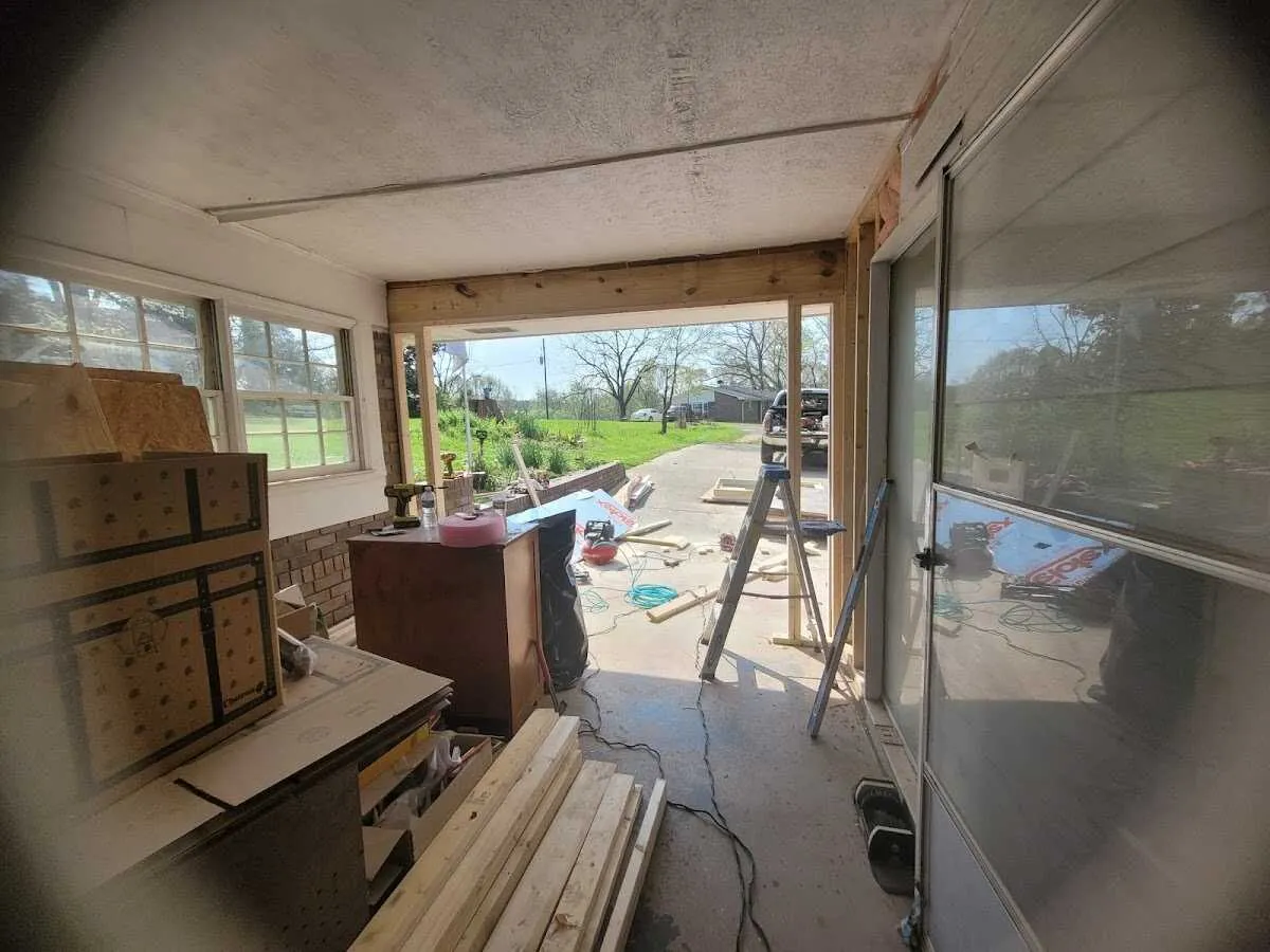 Air movers and dehumidifier for Drying & Dehumidification in Oildale